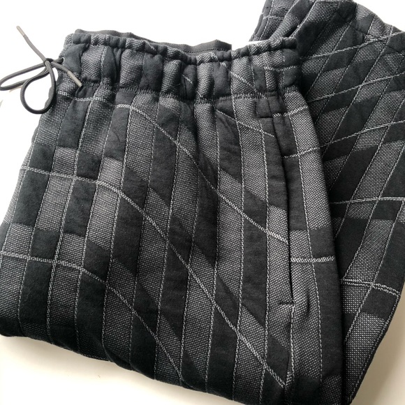 Nike Black Straight Leg Checkered Joggers - Picture 5 of 6